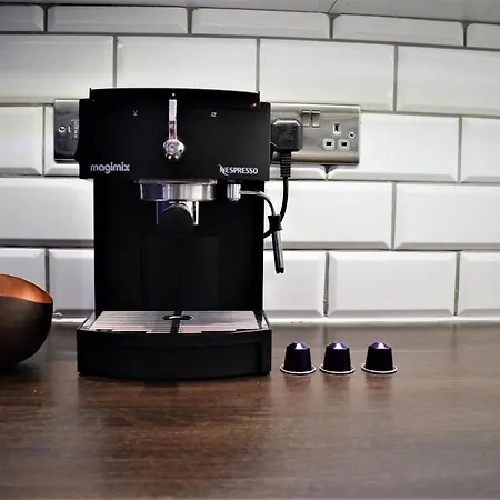 The Hubert - Your * Бристоль