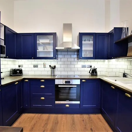 Apartment The Hubert - Your *