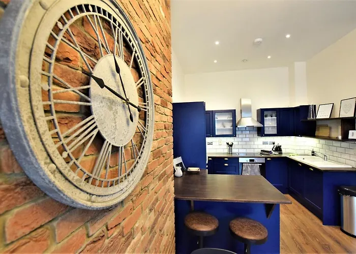 The Hubert - Your * Бристоль